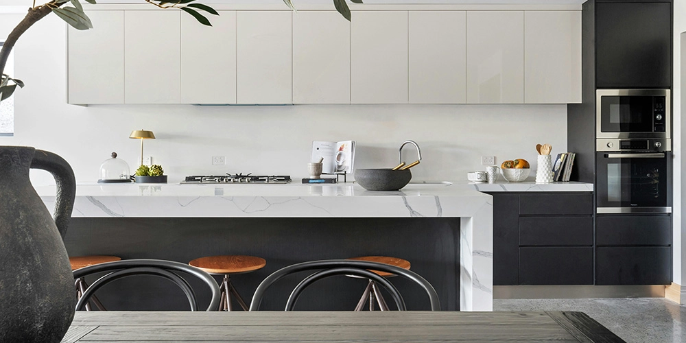 Cuisine gris et blanc