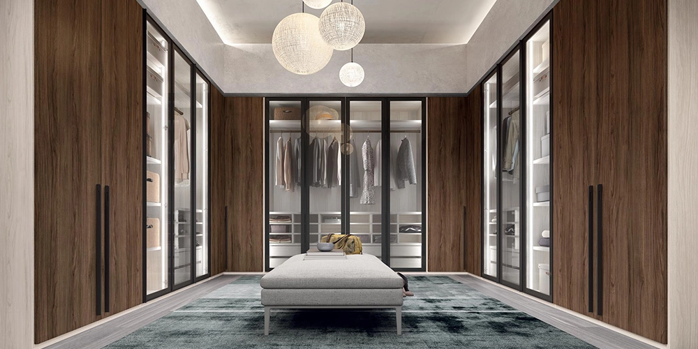 Dressing façades en noyer